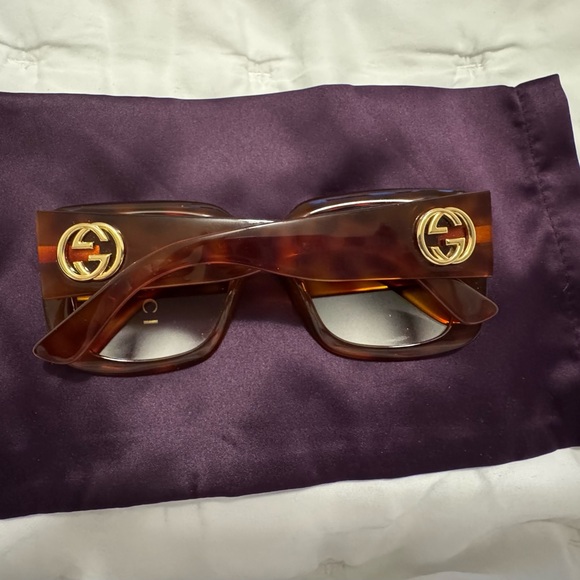 Gucci Oversized Square Sunglasses Havana GG0141S 002 - Picture 4 of 9